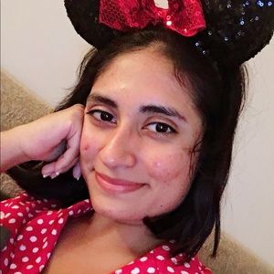 Meet your Posher, Sharon